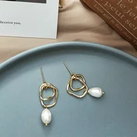 

2019 Fashion Jewelry Double Irregular Circle18K Gold Plated Copper Fresh Water Pearl Earring