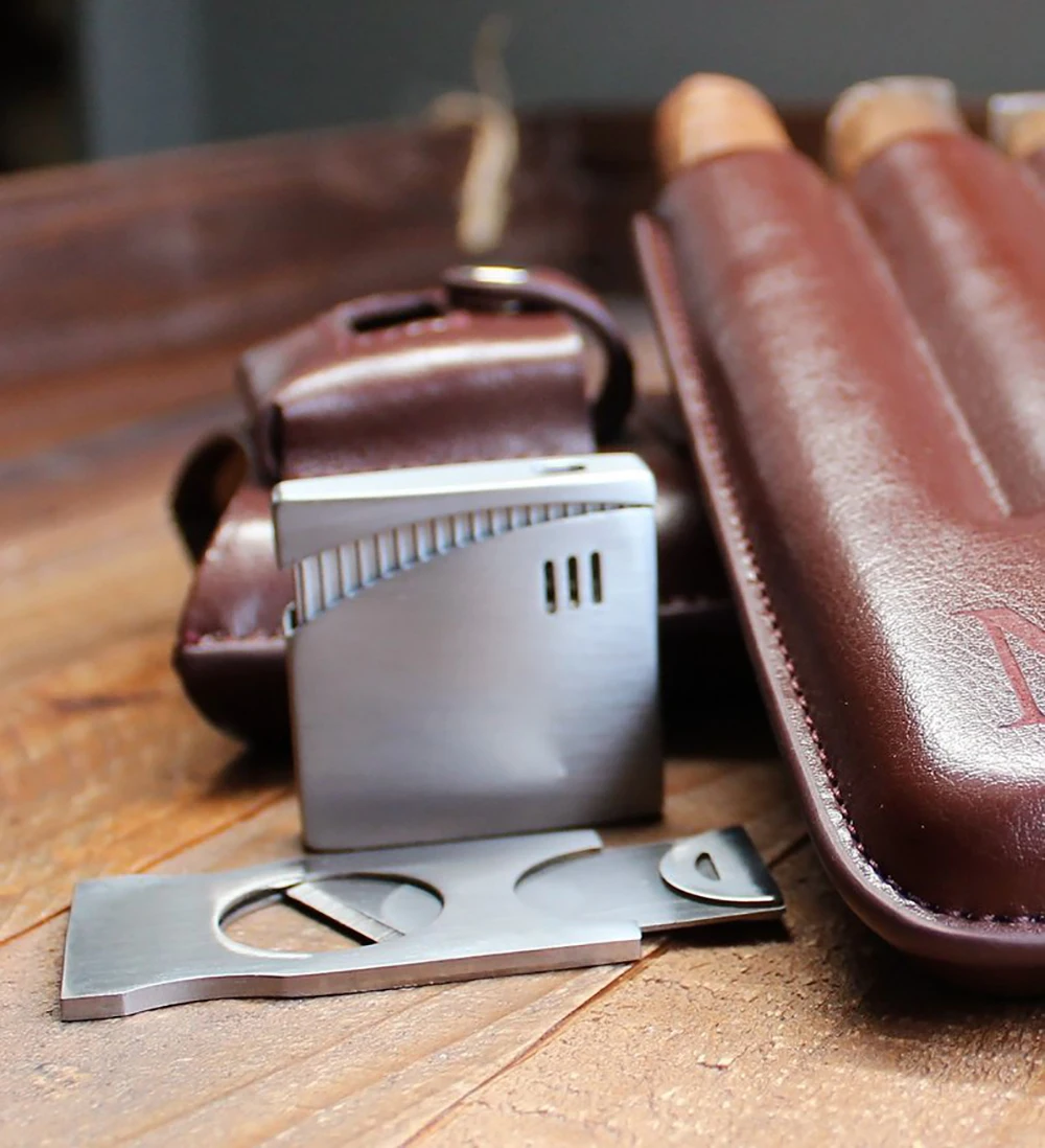 Brown Leather Cigar Case2.jpg