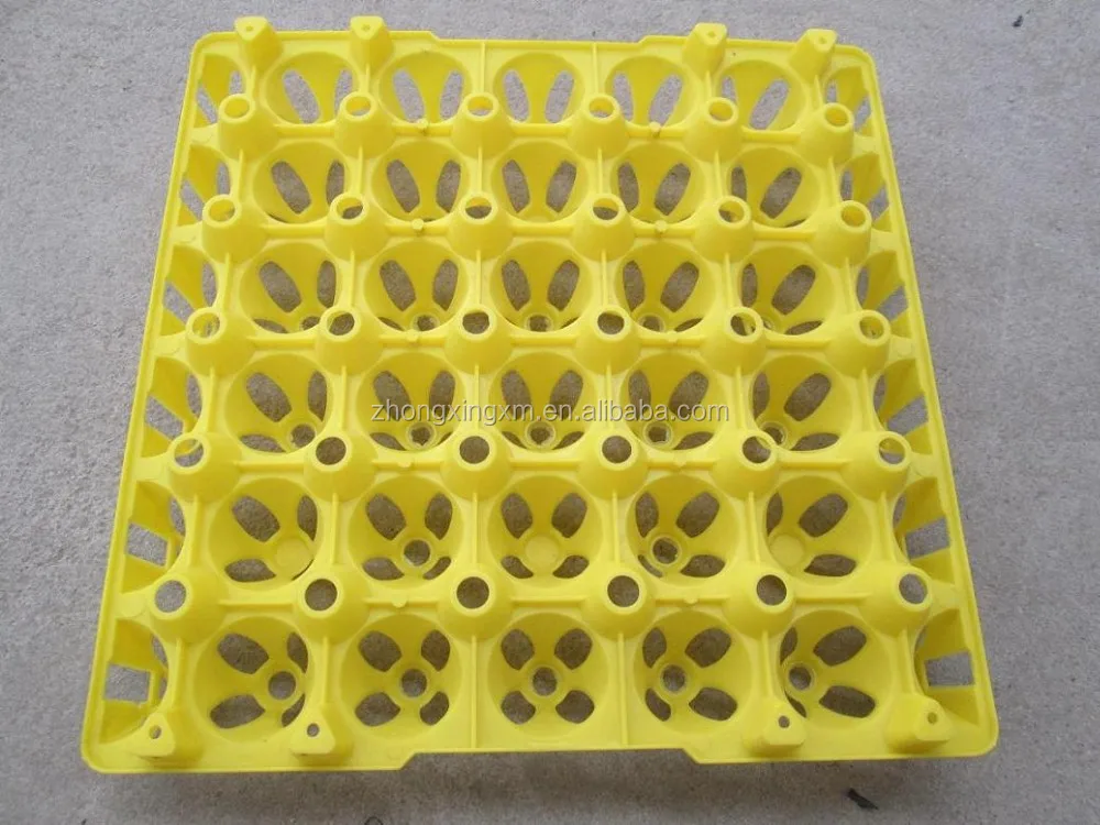 Решетки для яиц купить. Лоток для инкубатора Petersime. Лоток 88 яйца инкубатор. Пластиковые решетки для инкубатора. Пластмассовые лотки для инкубатора.