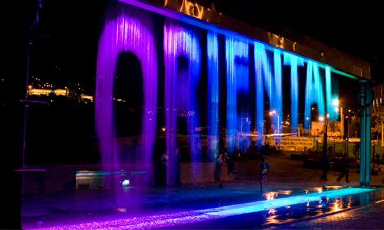 Indoor Or Outdoor Attractive Graphical Digital Water Curtain