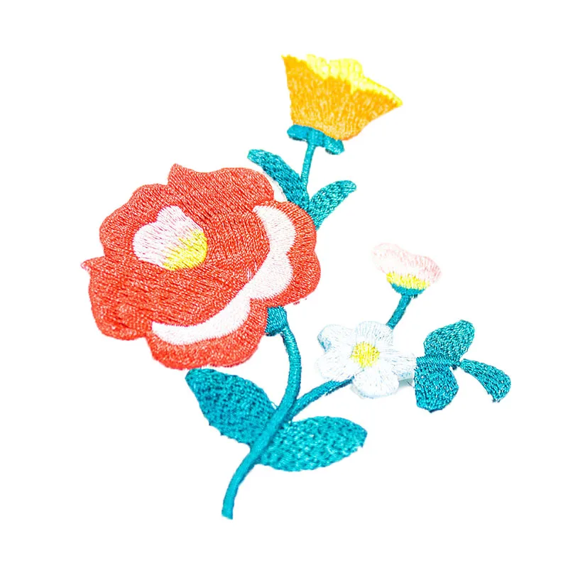 

New Fashion Red Flower Patch Embroidery Design for Clothing
