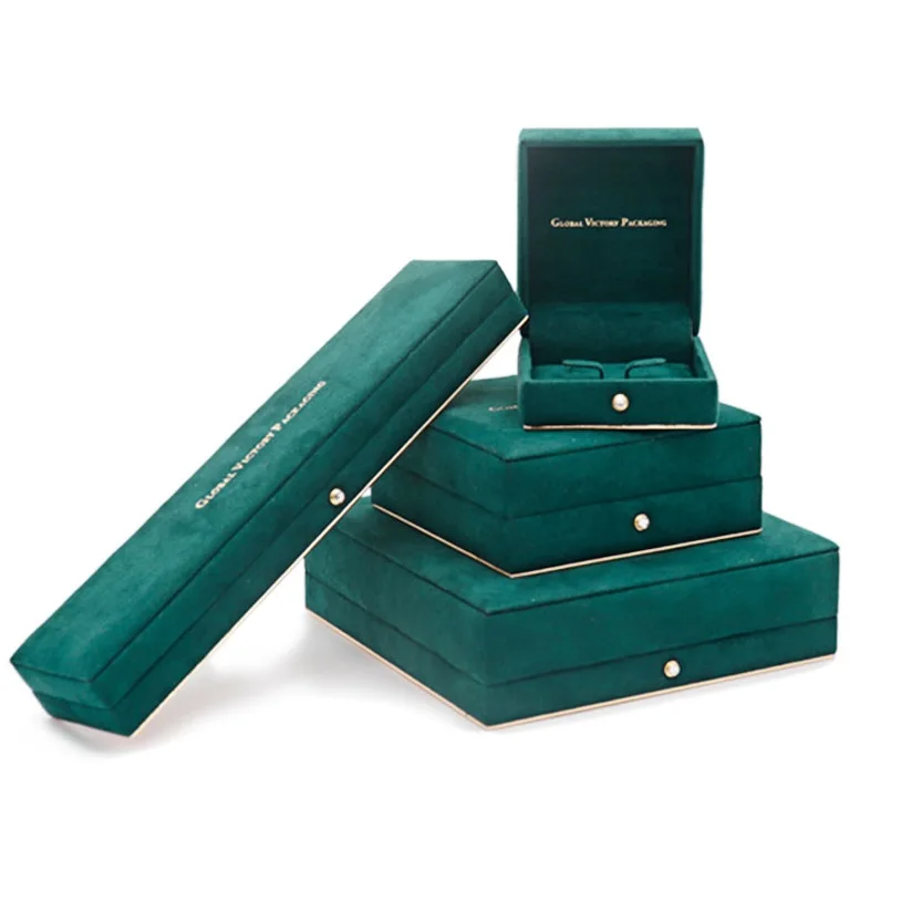 

Custom High-end Delicate Green Velvet Jewelry Box