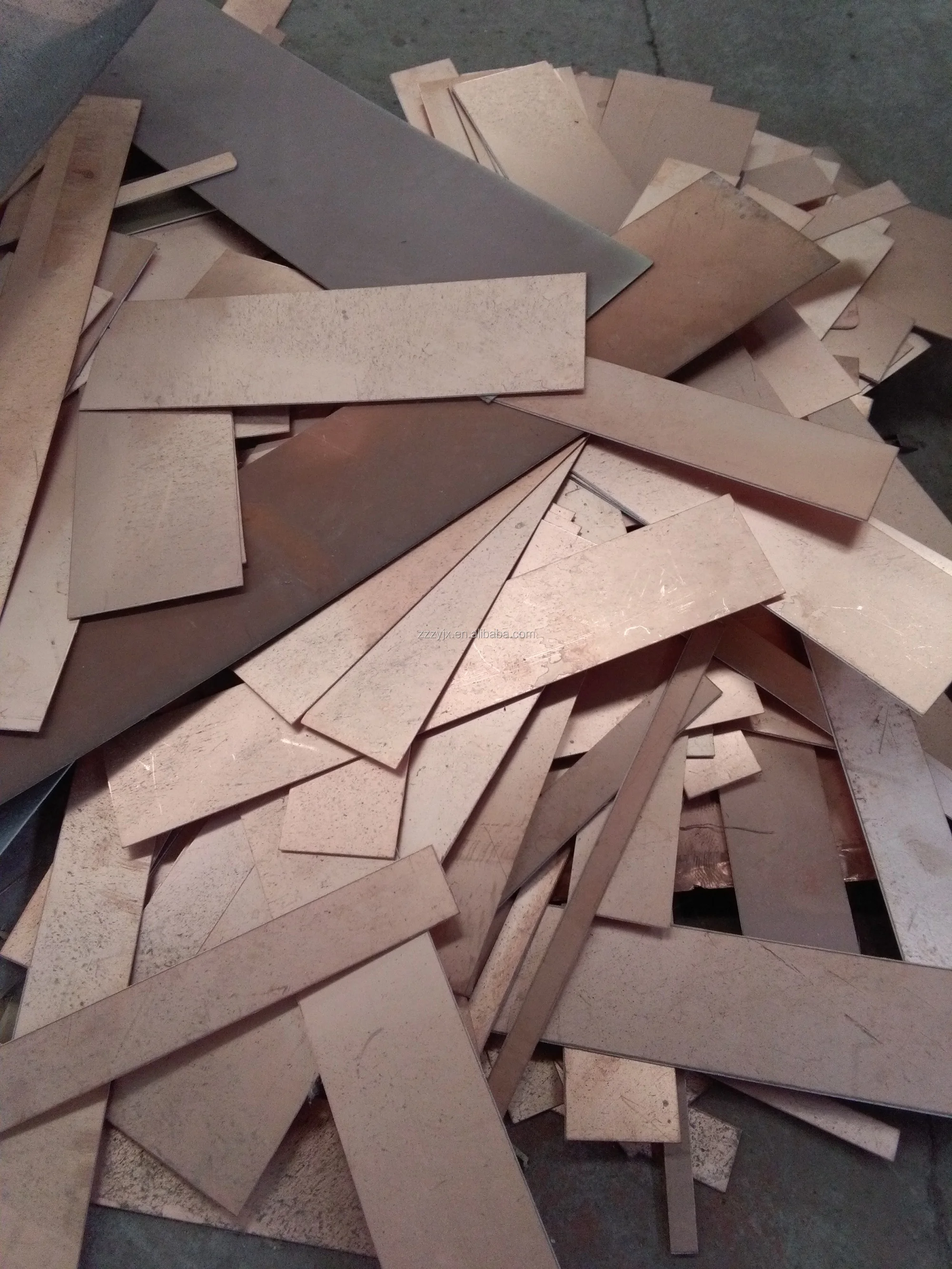 Dry Type Scrap Circuit Board Recycling Machine PCB Recycle Machine for Sale