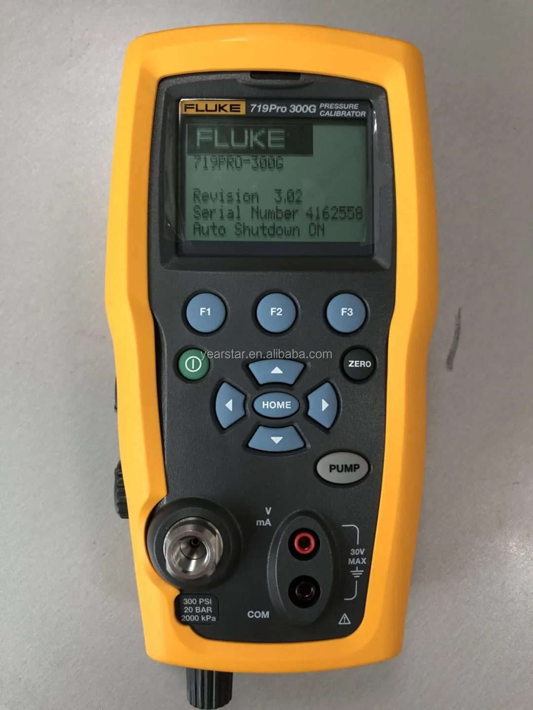 Fluke 719PRO-30G Electric Pressure Calibrator 24 V DC 30 PSIG 9.5 x 4.4 x 2.8