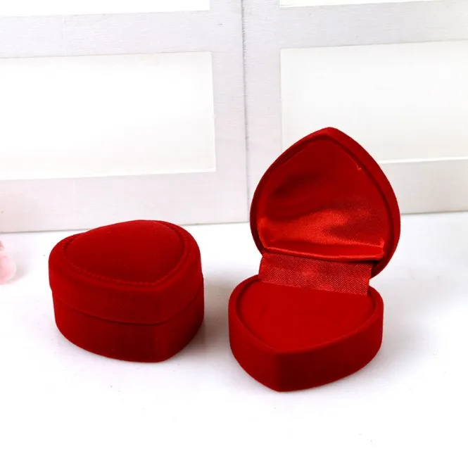 

Red Heart Shaped Velvet Ring Box Jewelry Packaging Case Ring Storage Case, Red,black