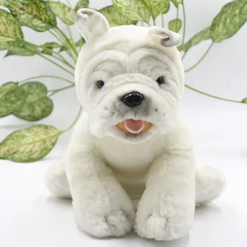 peluche chien carlin