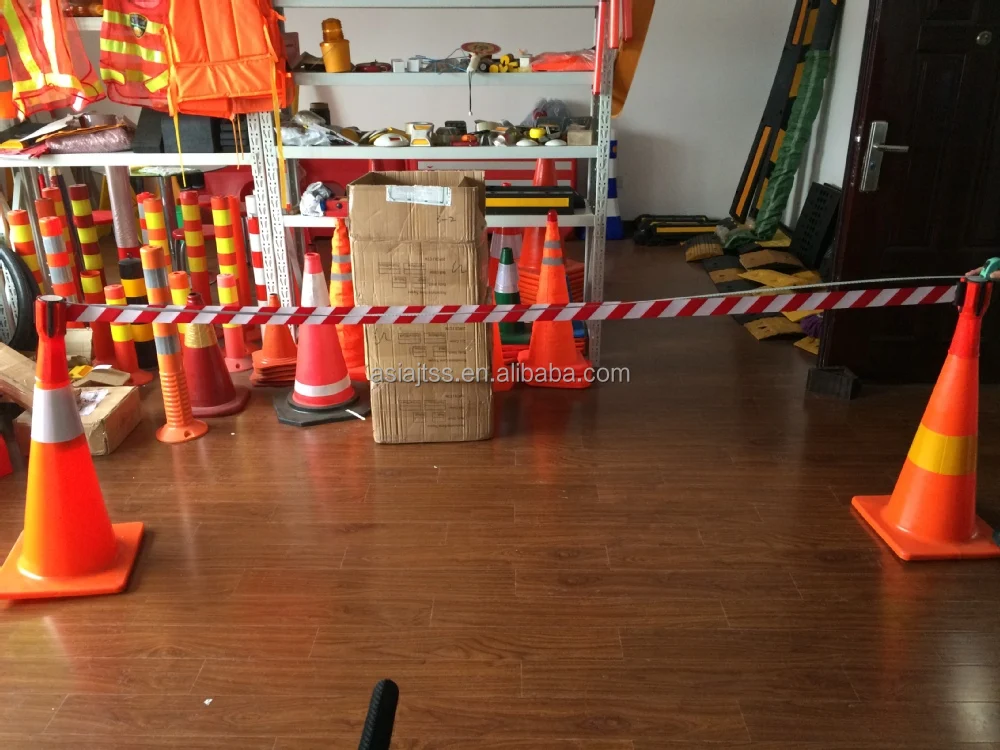 Plastic Retractable Belt Traffic Cone Topper Cone Connector Expandable Barricade