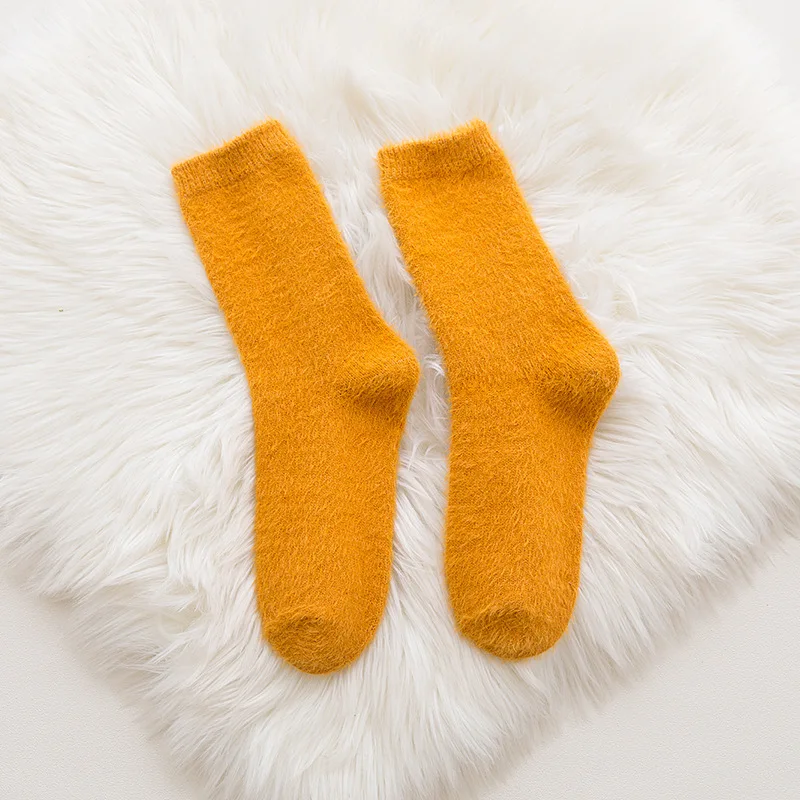 

Wholesale Imitated mink non slip women fluffy socks