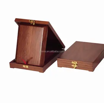 blank wooden boxes