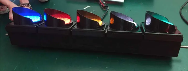 Small traffic led light bulbs with 5 lamps (2).jpg