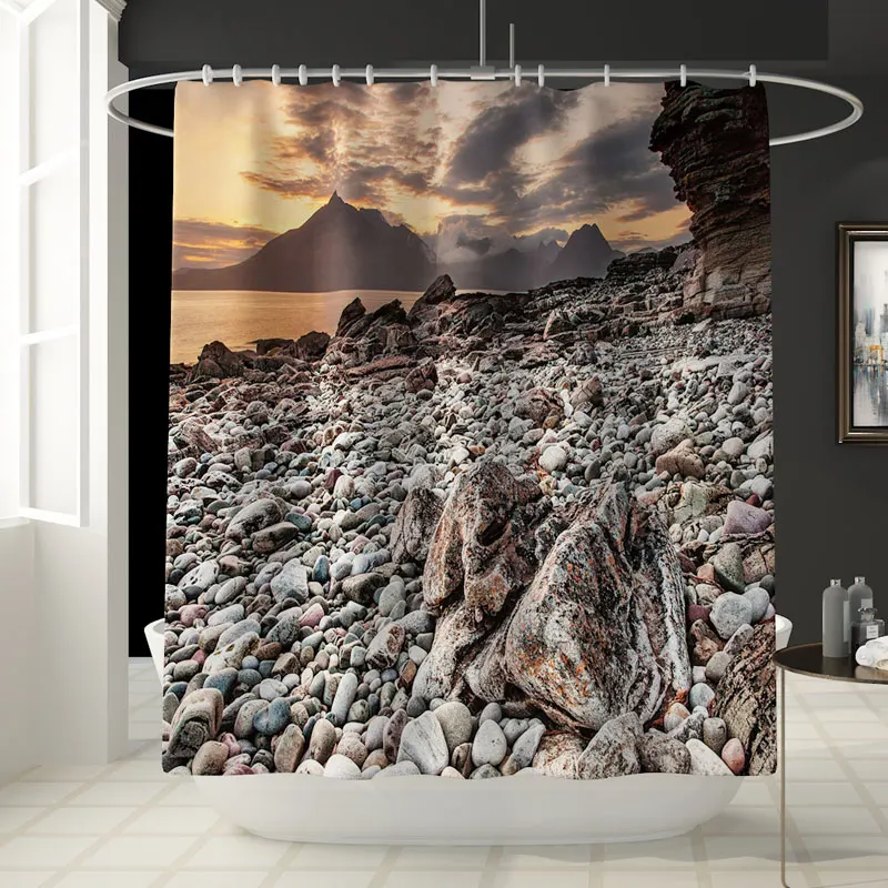 New arrival Anti Slip Bathroom Rug 4 Piece Set Custom print Shower curtain
