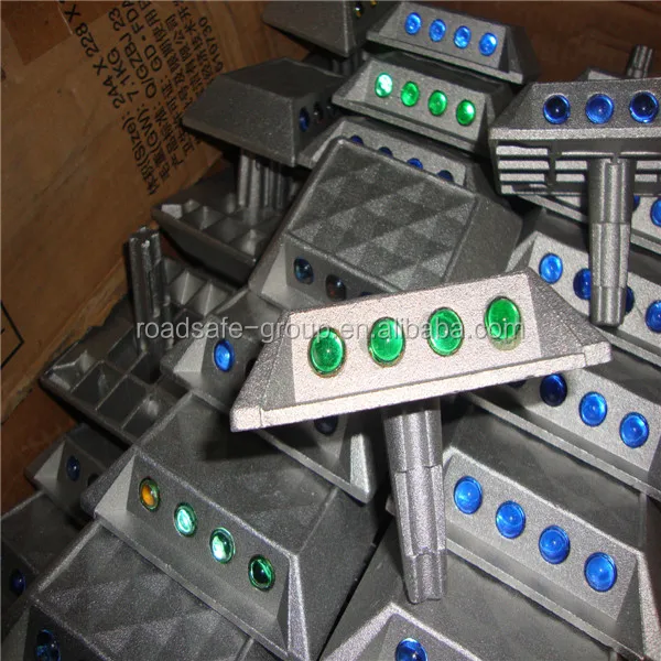 cat eye road stud ...