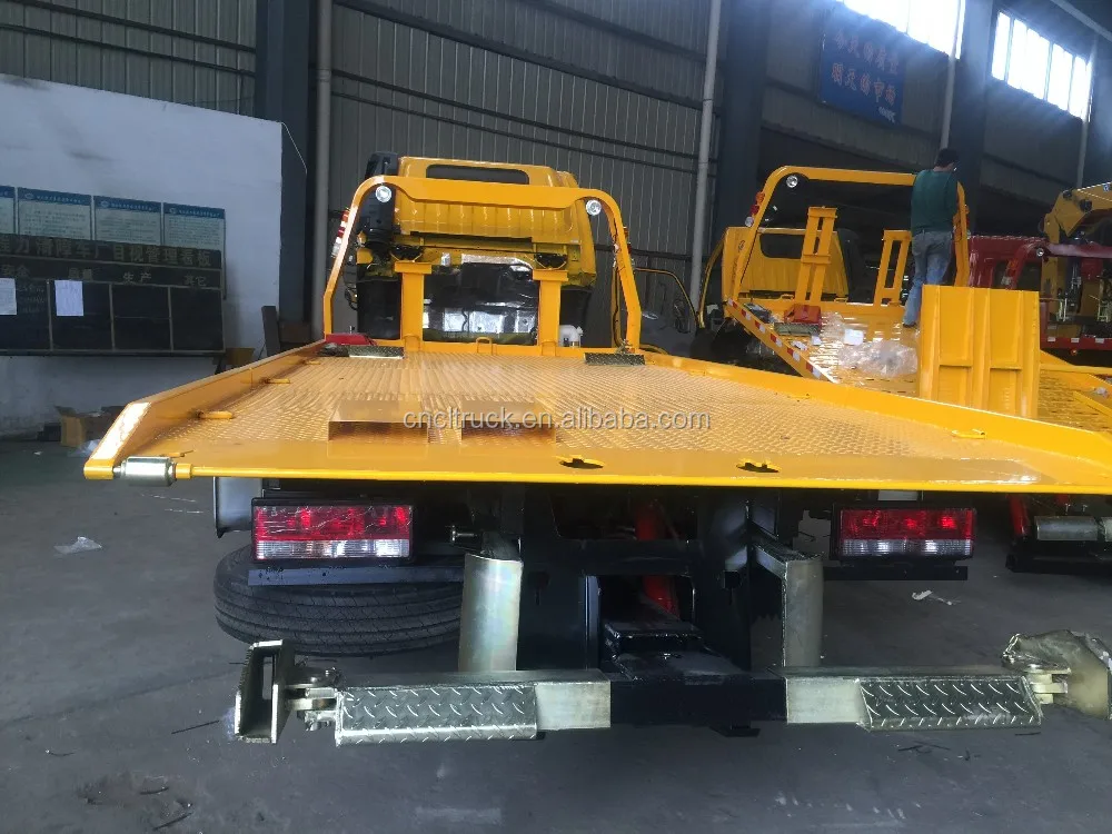 sliding platform wrecker truck