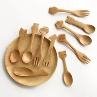 

Cute Cartoon Animals Pattern Natural Bamboo Cutlery Wooden Small Spoons for Children / Baby