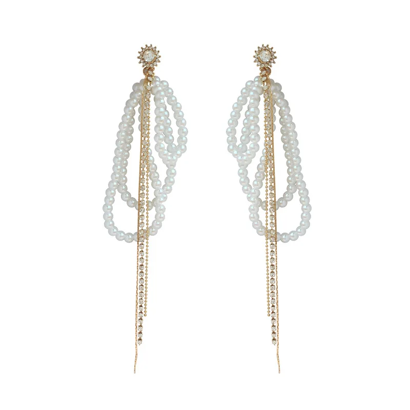 

14CM long claw drop sleek chain pearl fan tassel earrings