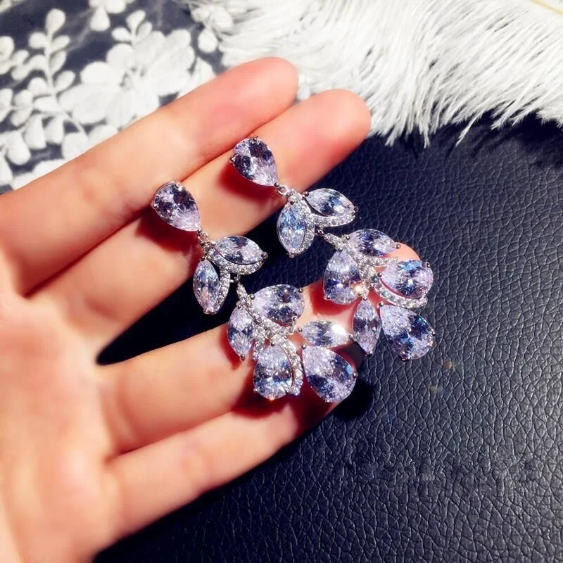

Exquisite Shiny Water Drop Zircon Drop Earrings for Women Fashion Zircon Dangle Earrings Party Jewelry Bridal Accessories