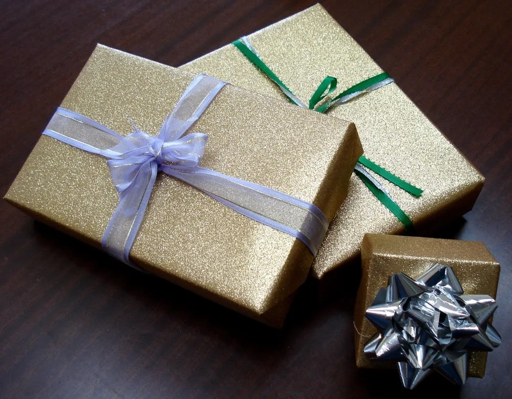 glitter gift wrap