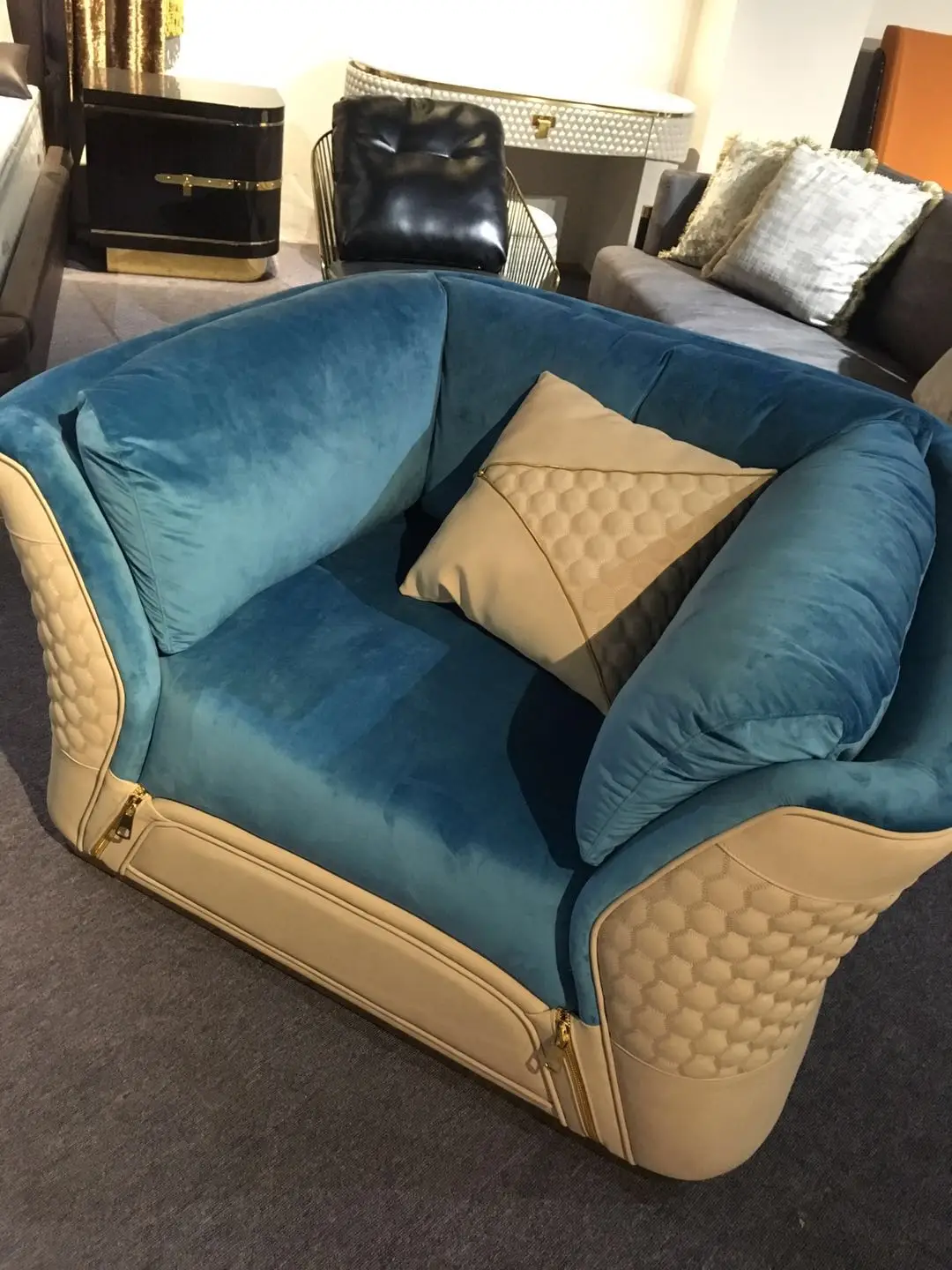 International Furniture Brands Luxury Leather Armchair Buy Armchair