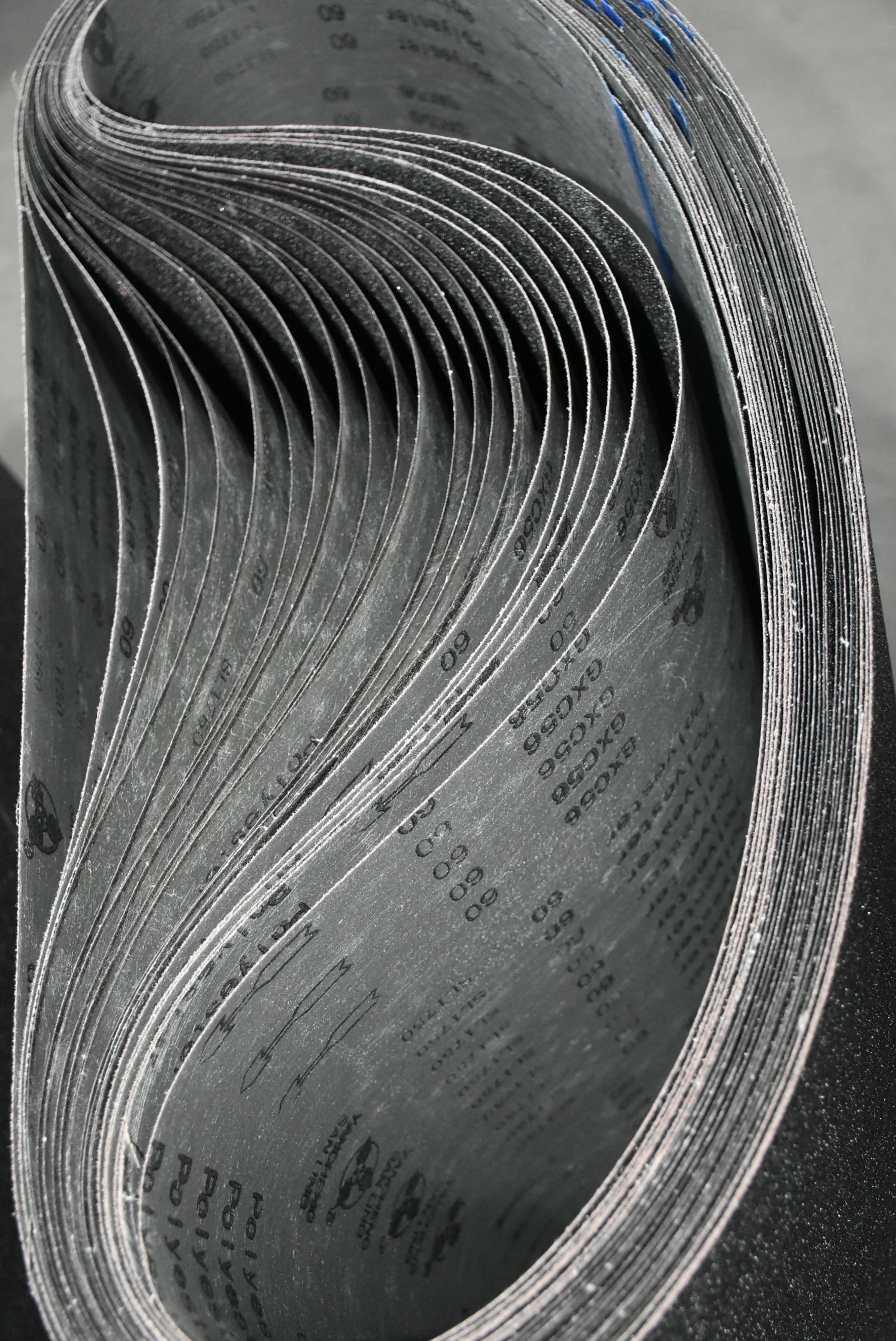 Sanding Belt Silicon Carbide Kx456 Black Abrasive Wide Sanding Belt For