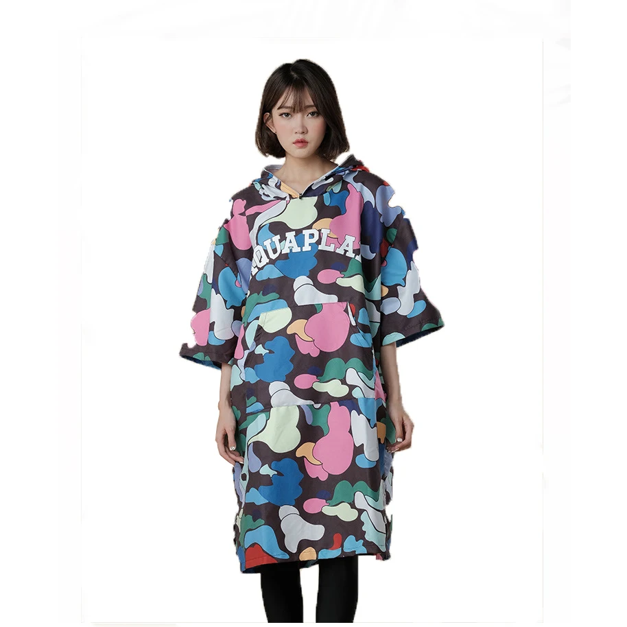 
Wholesale Custom Microfiber Polyester Adult Black Hooded Change Surf Poncho Beach Towel Hoodie Cloak Towel 