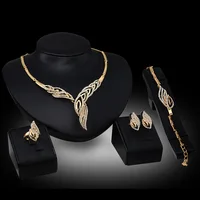 

Elegant jewelry beautiful new design earring high quality women Jewelry set