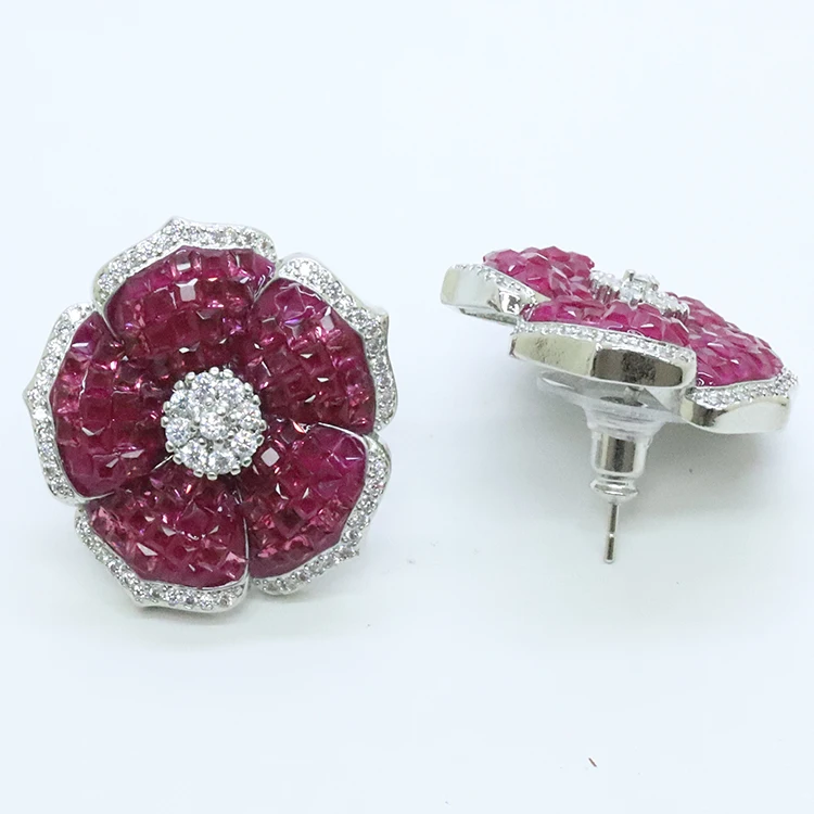 

Stars Forever CZ Cubic Zirconia Invisible Setting Flower Shape Jewelry Earring, Blue;green;red