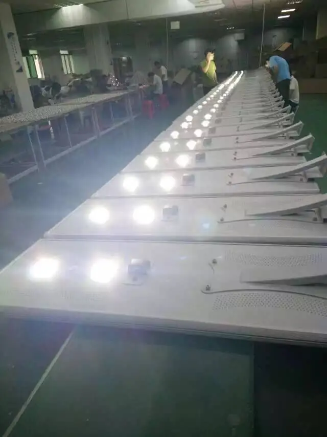 Energy saving aluminum alloy 60w best seller led solar street light