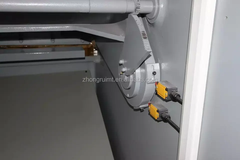 connector and tubing.jpg