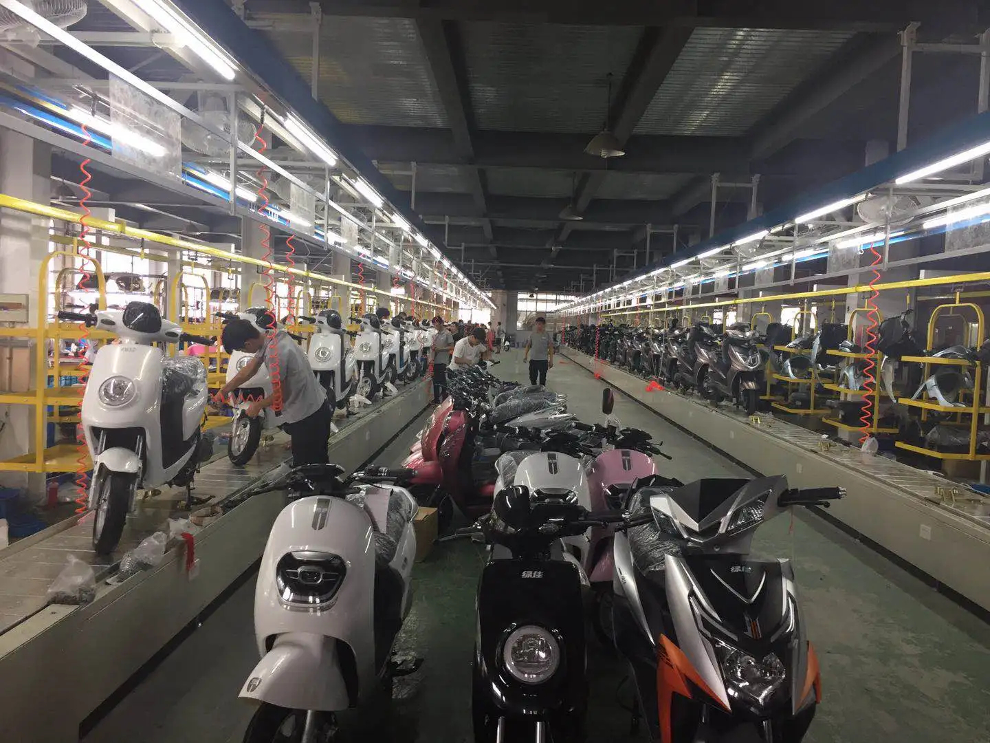 21 New Scooters M Max N Max 150cc 250cc With Efi Abs 300cc Water Cooling Scooters Racing Motorcycle Buy 300cc Scooter Water Cooled Popular Motorcycles New Scooters Product On Alibaba Com