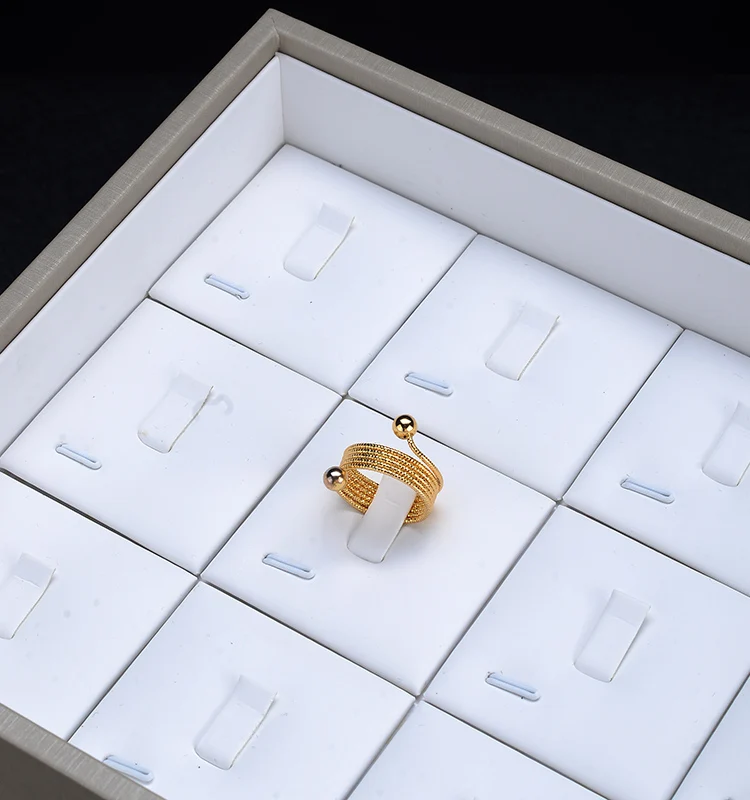 100 White Ring Display Jewelry Boxes Gift Showcases