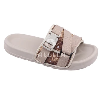 trending slippers for ladies