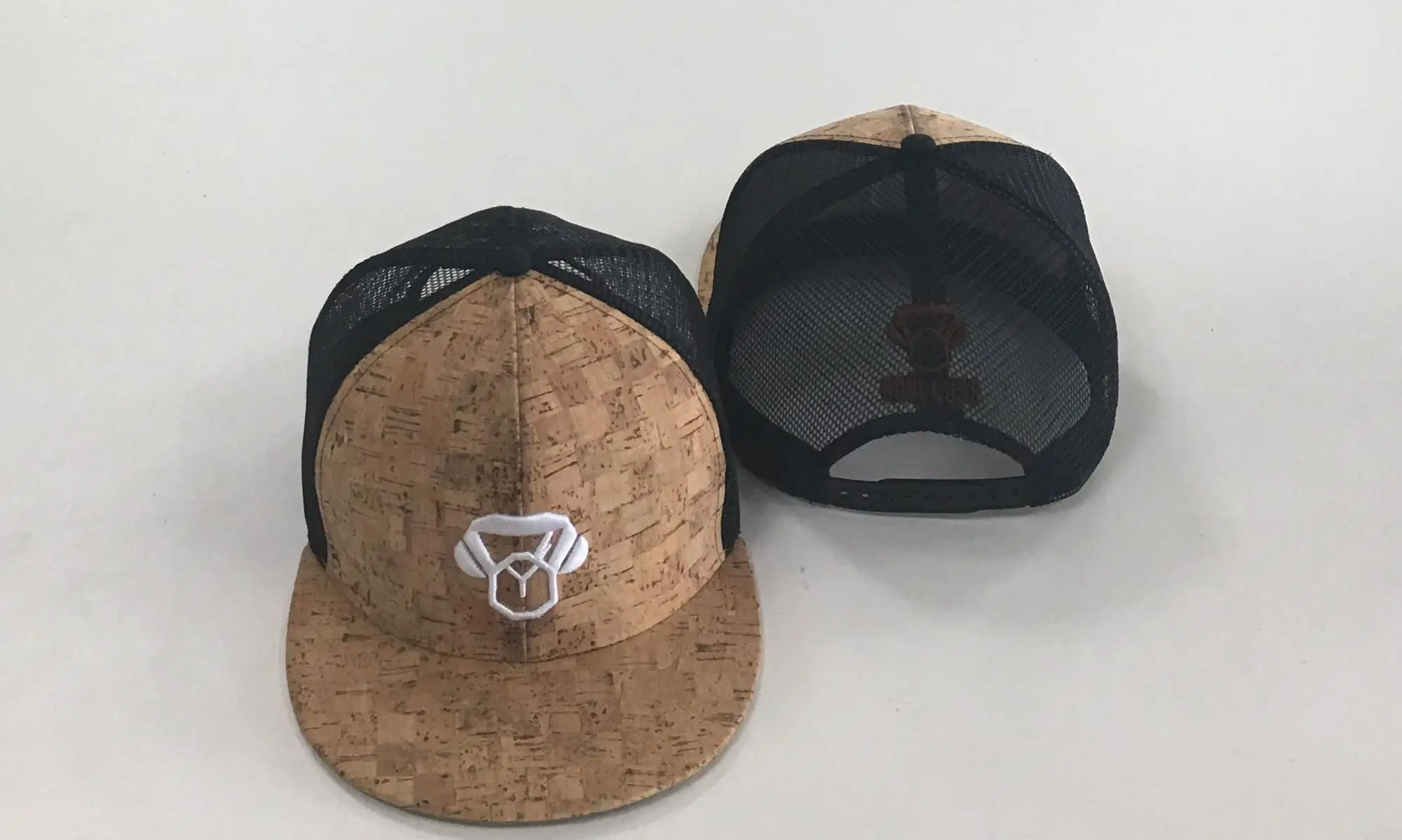 カスタム木製コルク帽子フラットつば帽子 Buy 木製コルク帽子 木製コルクフラットつば帽子 カスタム木製コルク帽子 Product On Alibaba Com