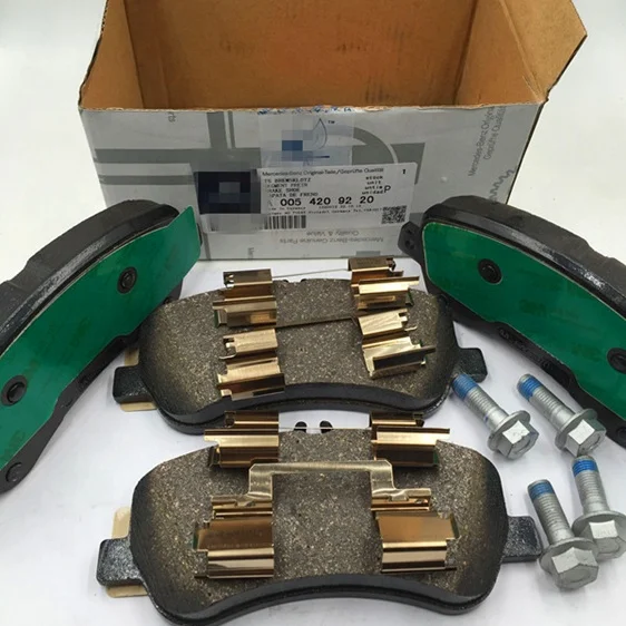 W204 W203 Front Brake Pad Kit For Benz W212 C200 Glk Front Brake Pad