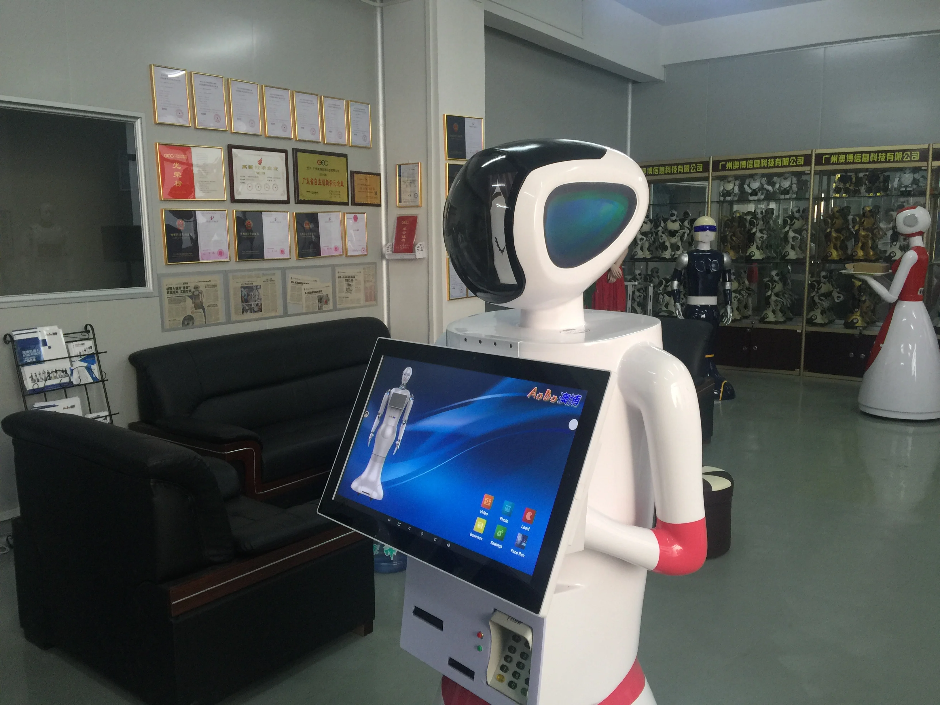 2019 New Android Robot With Ai For Service Intelligent Reception Robot