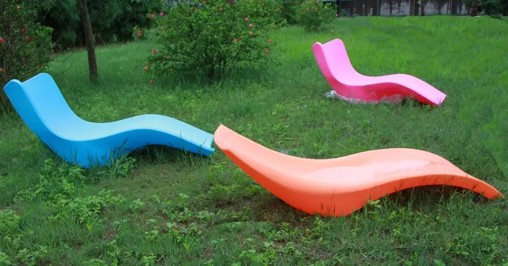 Plastic Sun Daybed Chaise Lounge Outdoor Sun Lounger Ledge Plastic
