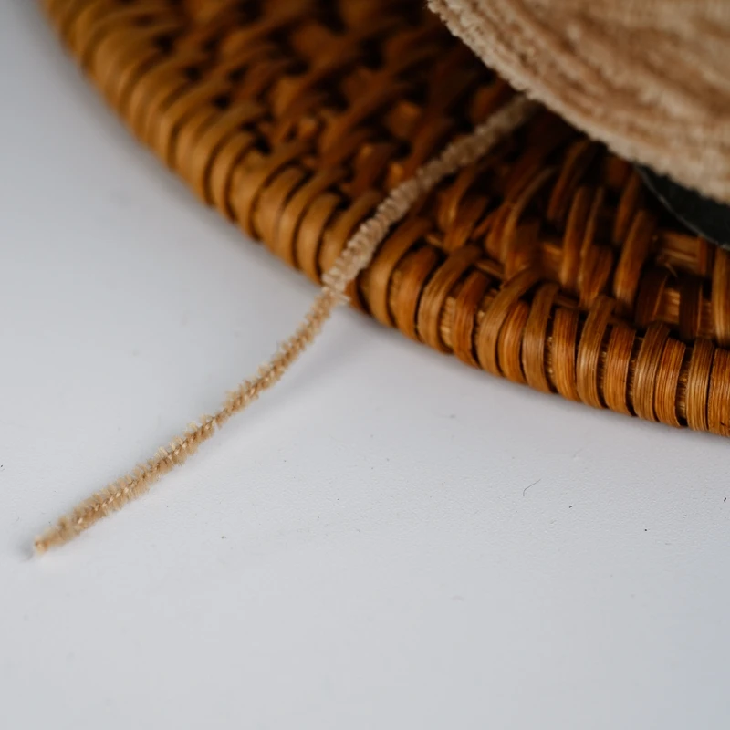 
popular 100% polyester chenille yarn like acrylic for knitting 