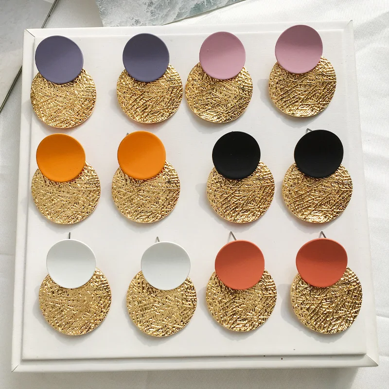 

Paint Spraying Gold Statement Earrings Contrast Color Double Round Textured Earrings