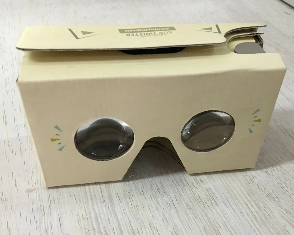 Google cardboard v2 03