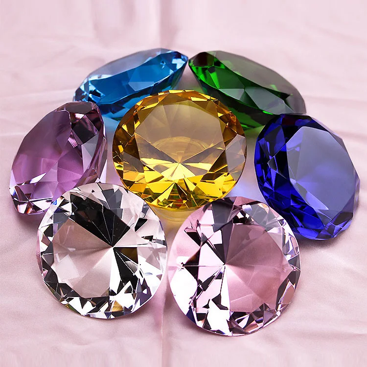 Украсить алмаз. Кристал диамонд. Цветные камни ювелирные. Цветные бриллианты.