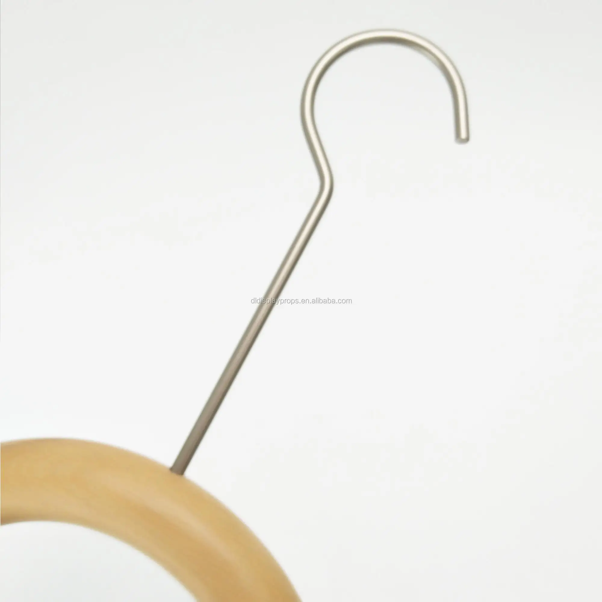 New Products Beech Wood Ring Circle Hanger Dls87 Hanging Scarf Hangers