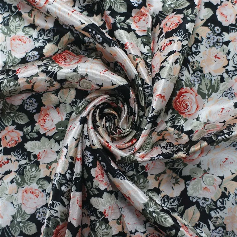 chinese silk fabric (9).JPG