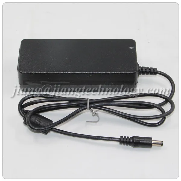 Original Meanwell Adaptor GST60A12-P1J 220V AC To 12V DC Transformer Industrial 60W 5A 12V DC Adapter