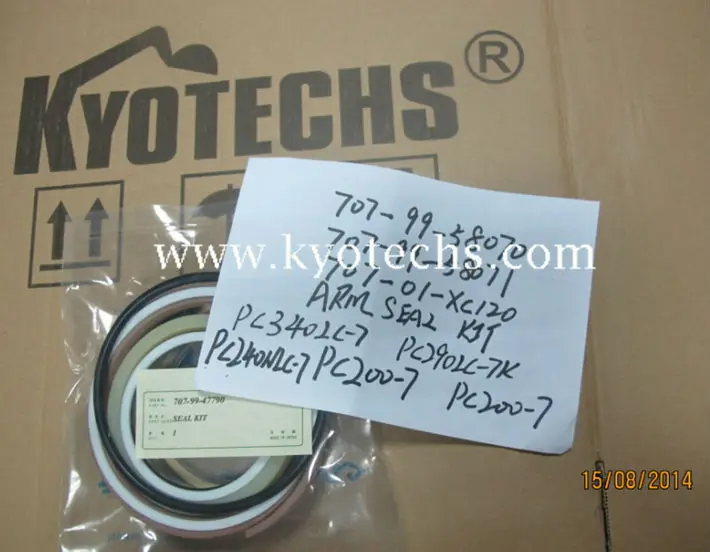 BOOM CYLINDER SEAL KIT 707-99-47790 707-99-47791 707-99-47792 707-99-47793 707-01-0A940 PC220-7 PC220-7K.jpg