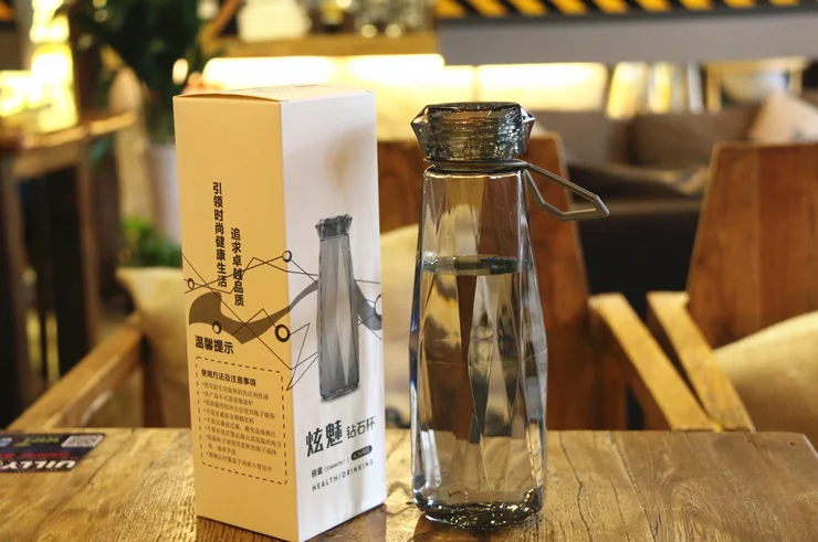 Plastic Water Bottle, Special Diamond style BPA FREE Water Bottle, Leak Free sports water bottles