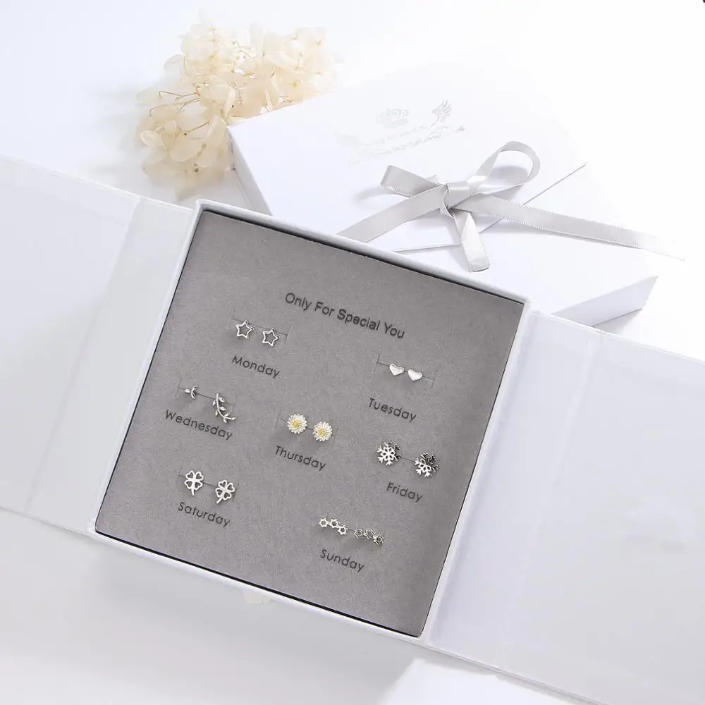 

One week earrings female gift box silver decoration Monday to Sunday seven days snowflake/elk 7pcs earrings set, Multi-colors