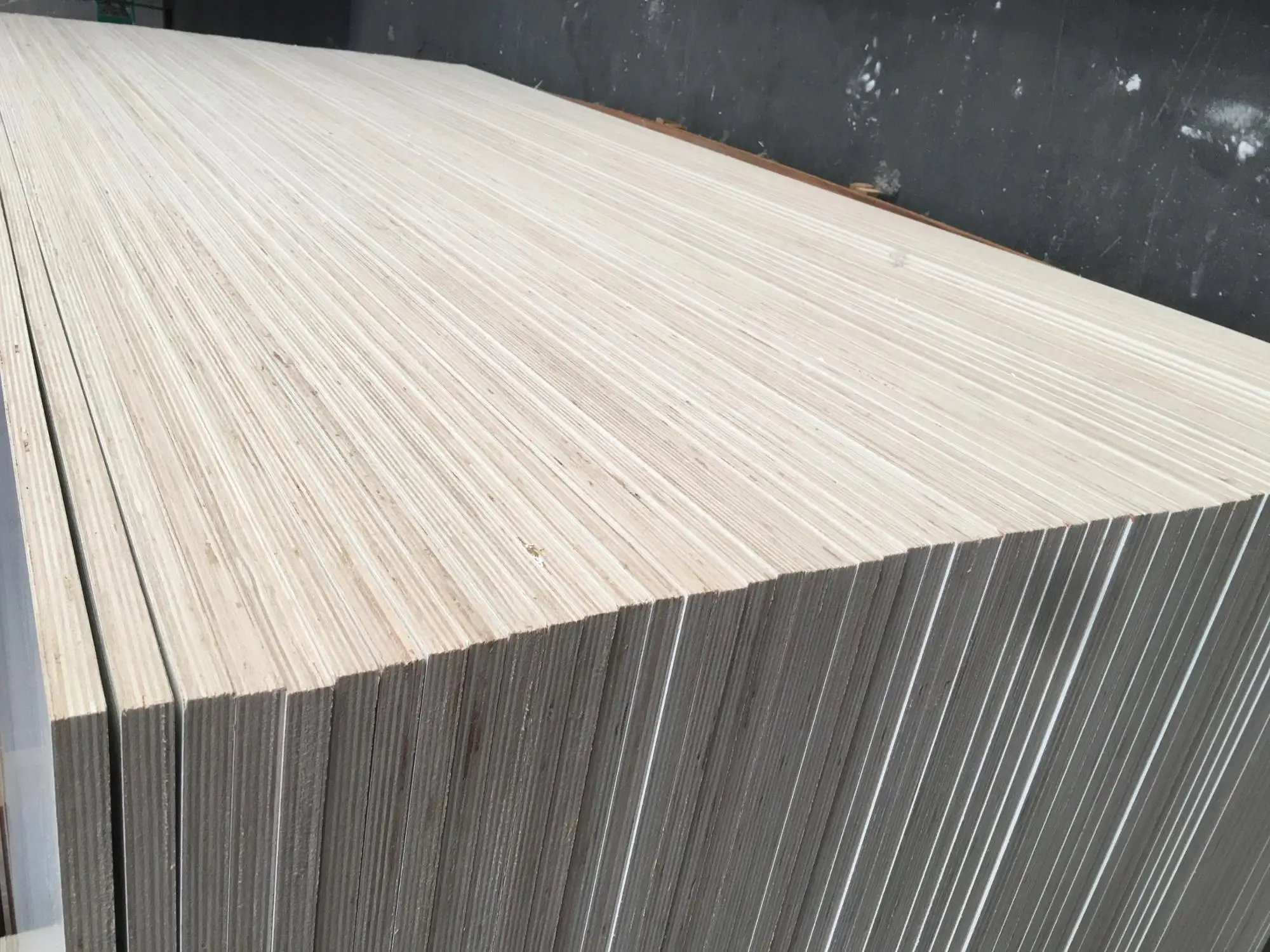 solid wood panel (83)