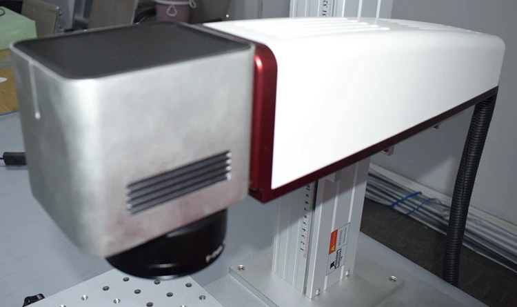 Hot Sales Portable 20W Fiber Laser Marking Machine For PVC Pipe