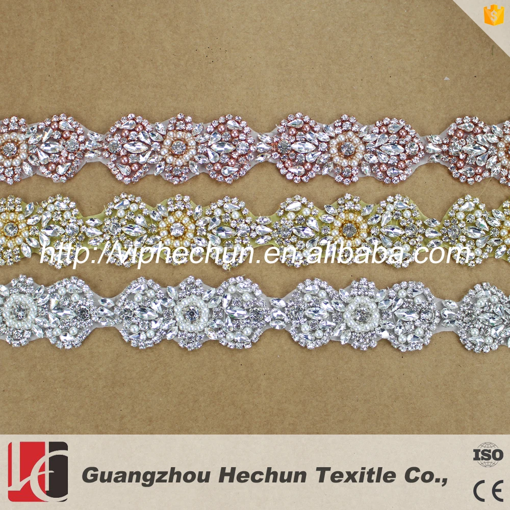 

HC-1305 HeChun round crystal three colors rhinestone trim for clothing decorative, Gold