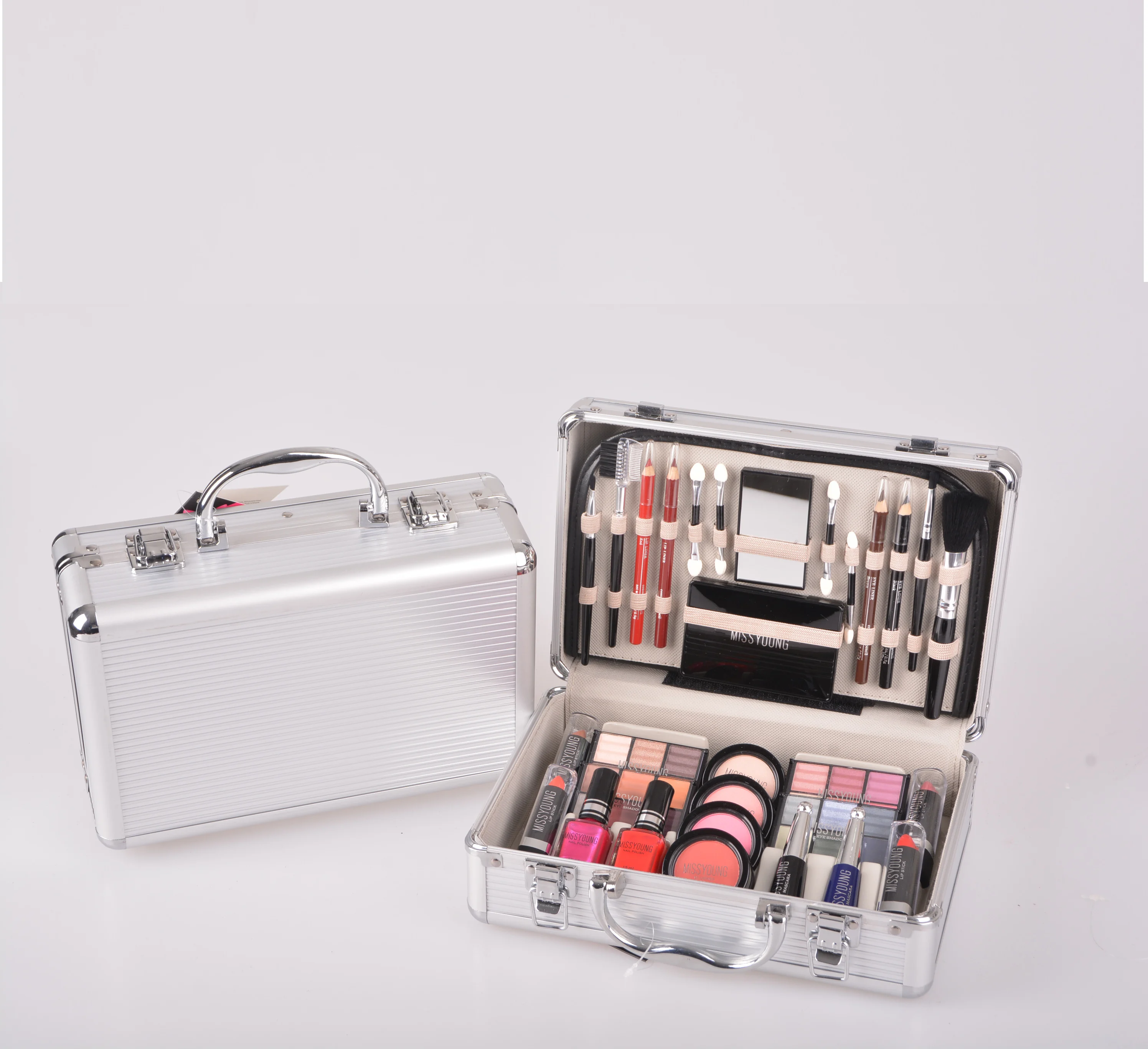

RN-CSET01A ALUMINUM CASE COSMETIC SET MAKEUP SET