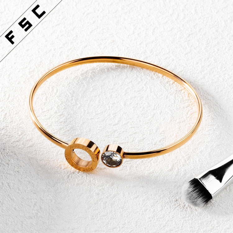 
Latest Designs Dubai Gold Plated Jewelry Bangles, Fashion Stainless Steel Bracelet for Girls 